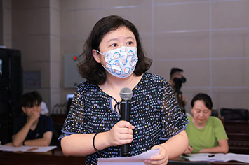 355-236安徽交通广播记者提问.jpg 355-236安徽交通广播记者提问.jpg