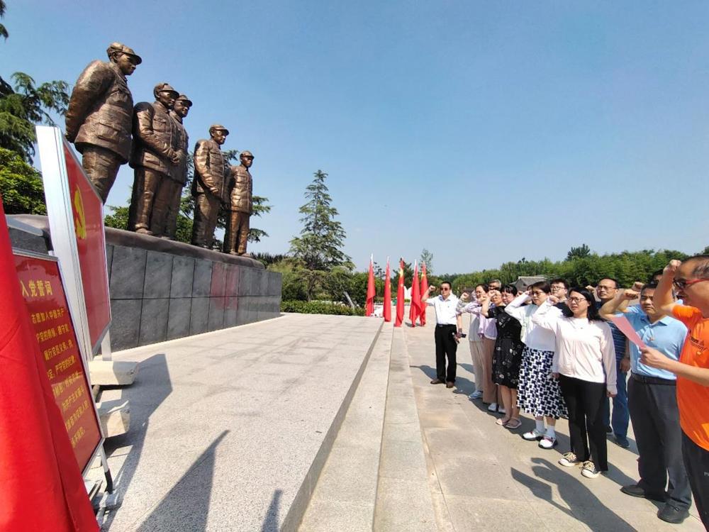 64109fefaf7a493aa8391bc76b770520.jpg 64109fefaf7a493aa8391bc76b770520.jpg