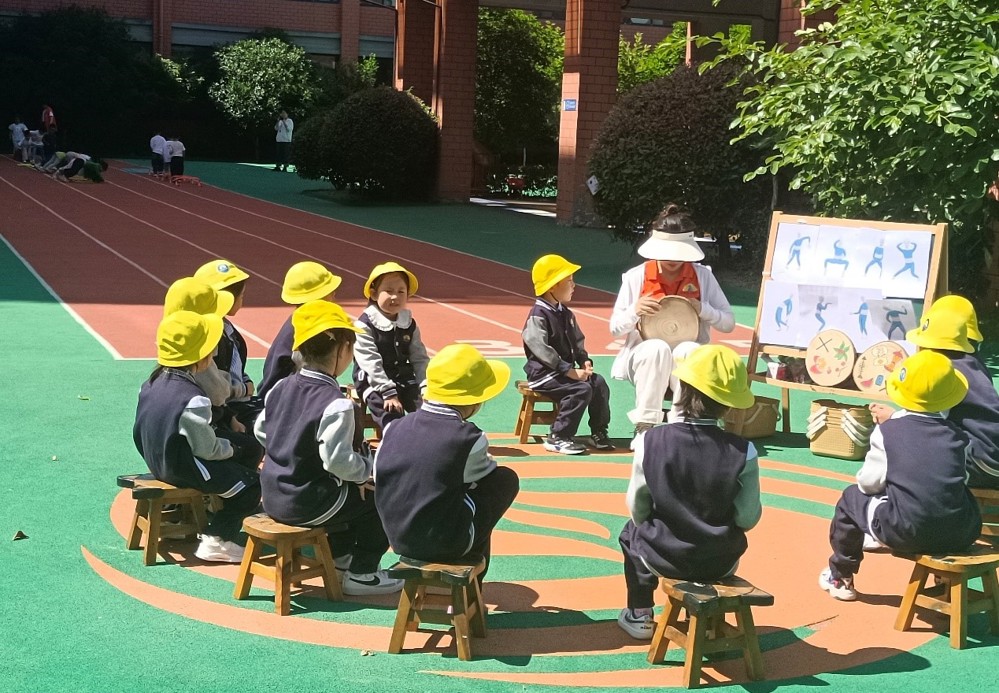 f917057c586f46f996acb6816a7233c2.jpg f917057c586f46f996acb6816a7233c2.jpg