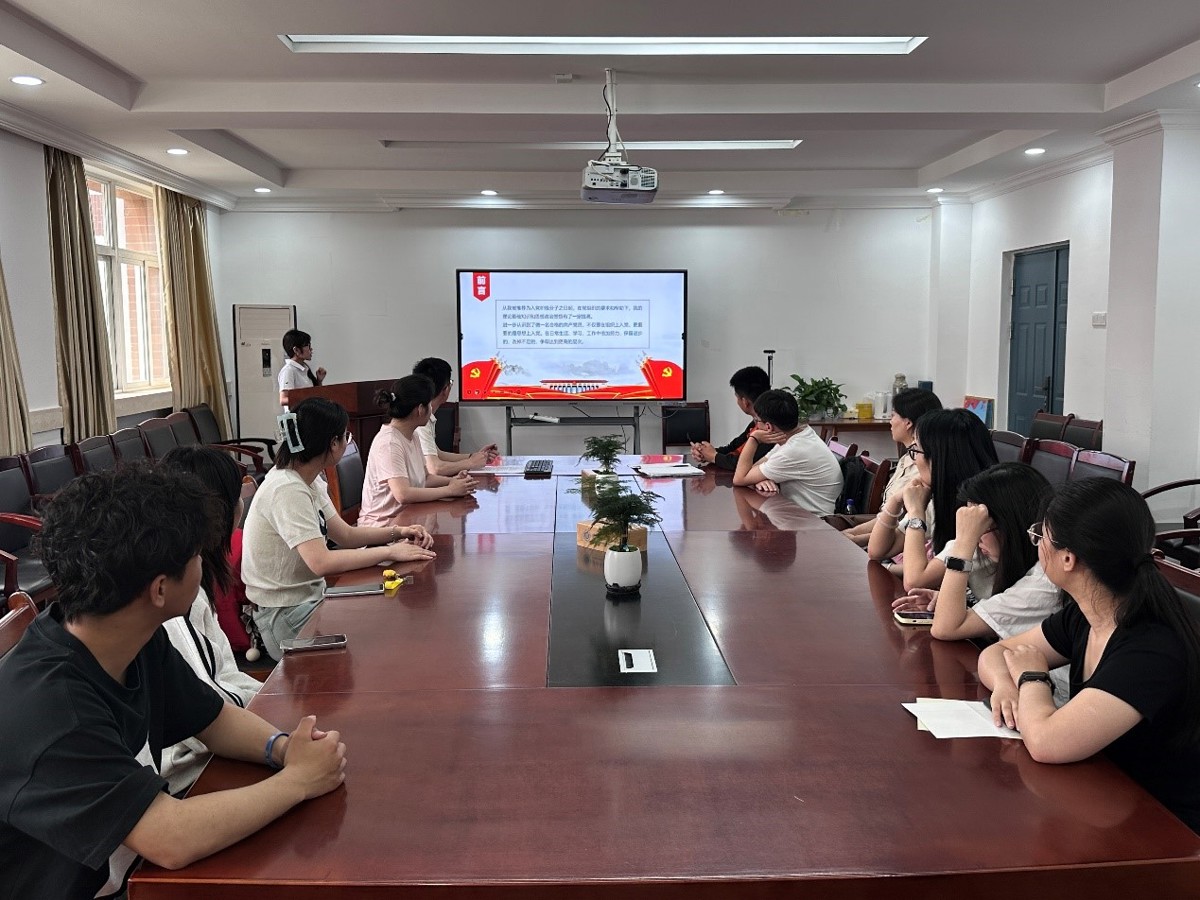 4ad22fd5fc3042f4a5a0cb1ce4a73aa0.jpg 4ad22fd5fc3042f4a5a0cb1ce4a73aa0.jpg