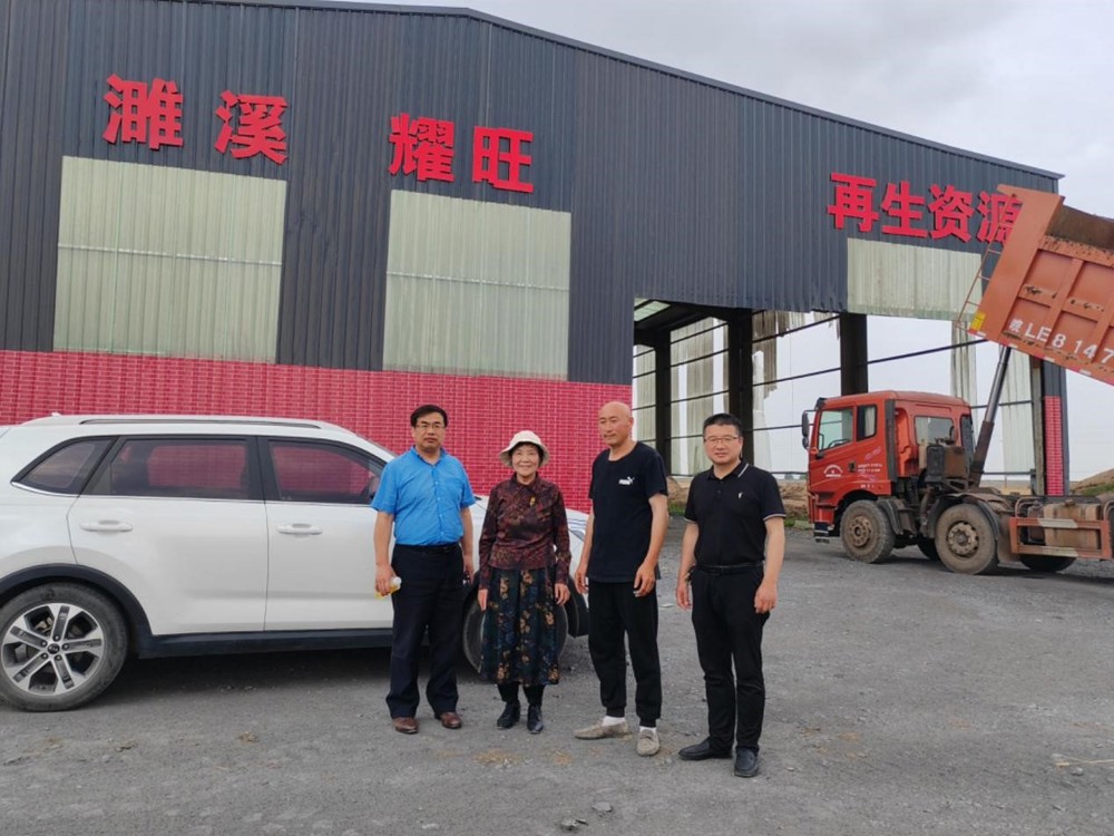 07e4e3a9a2a1415c9b819ec21d798e27.jpg 07e4e3a9a2a1415c9b819ec21d798e27.jpg