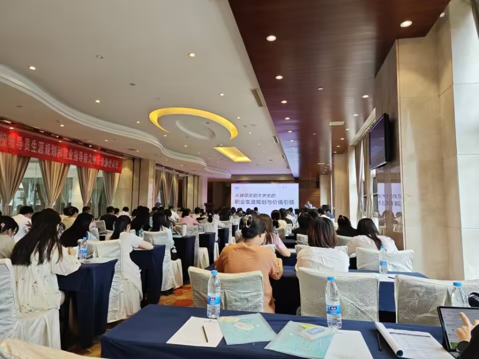 82db0bcebb76463a968e1533f430b93d.jpg 82db0bcebb76463a968e1533f430b93d.jpg