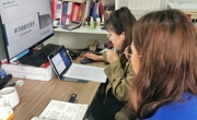 学校组织召开新疆籍学生学习经验交流及反电信诈骗主题班会