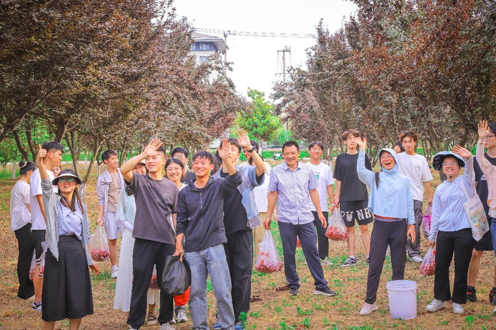 130f60dd221c4c41a04ae988fc823195.jpg 130f60dd221c4c41a04ae988fc823195.jpg