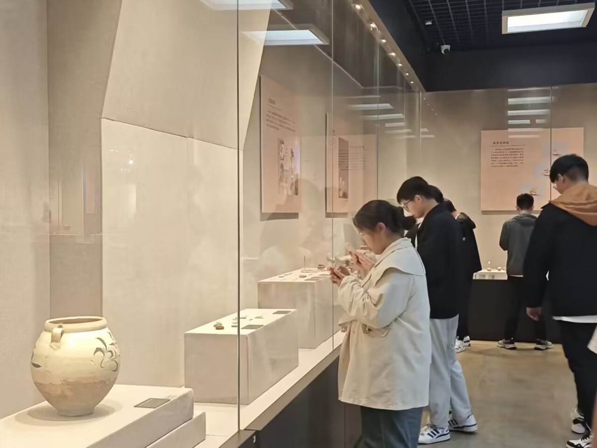 fe789dc786674240b7d3e9c7ea7d8da8.jpg fe789dc786674240b7d3e9c7ea7d8da8.jpg