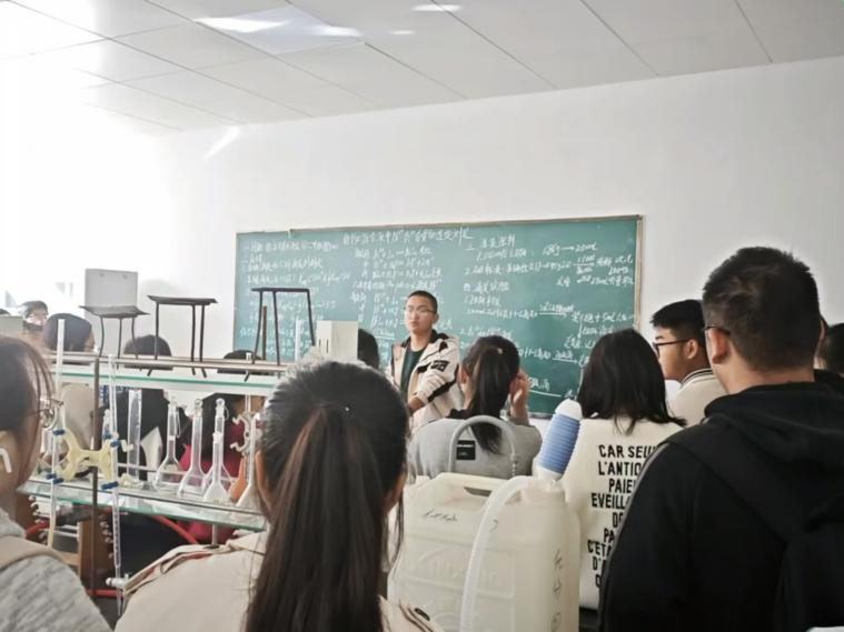 f79d250820b943b2a8f995731e221171.png f79d250820b943b2a8f995731e221171.png