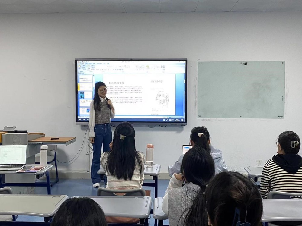 2619eb55ec2540c59aea27bf3c9bd5cb.jpg 2619eb55ec2540c59aea27bf3c9bd5cb.jpg