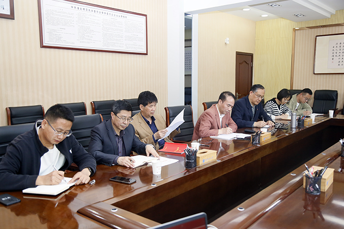 c68bf9f7613247669223894c6cff829f.jpg c68bf9f7613247669223894c6cff829f.jpg