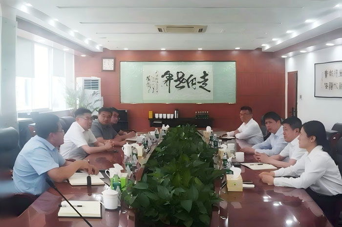 校长张焕明带队赴蚌埠开展“访企拓岗促就业”专项活动